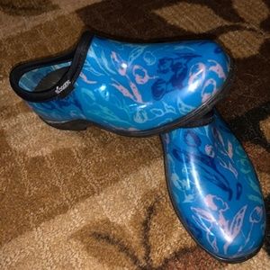 Sloggers (rain shoes)